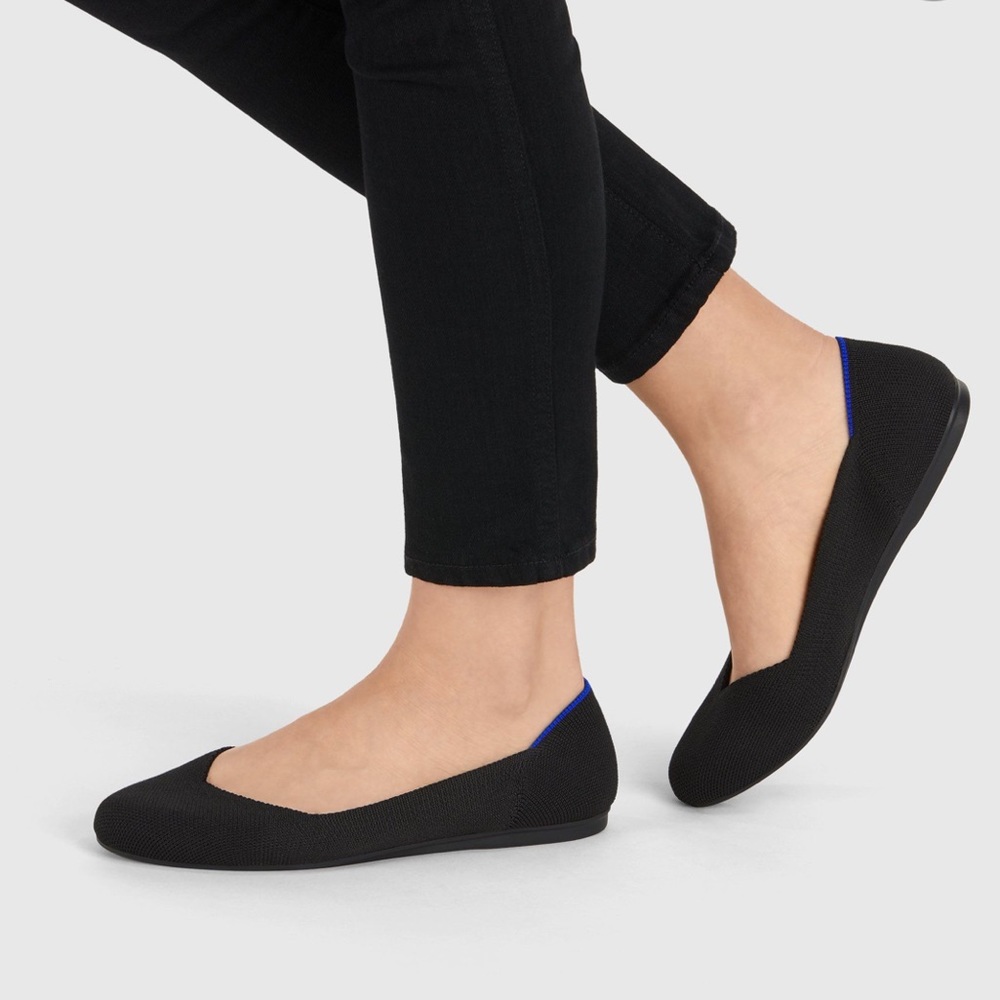 ROTHYS black solid rounded toe flats